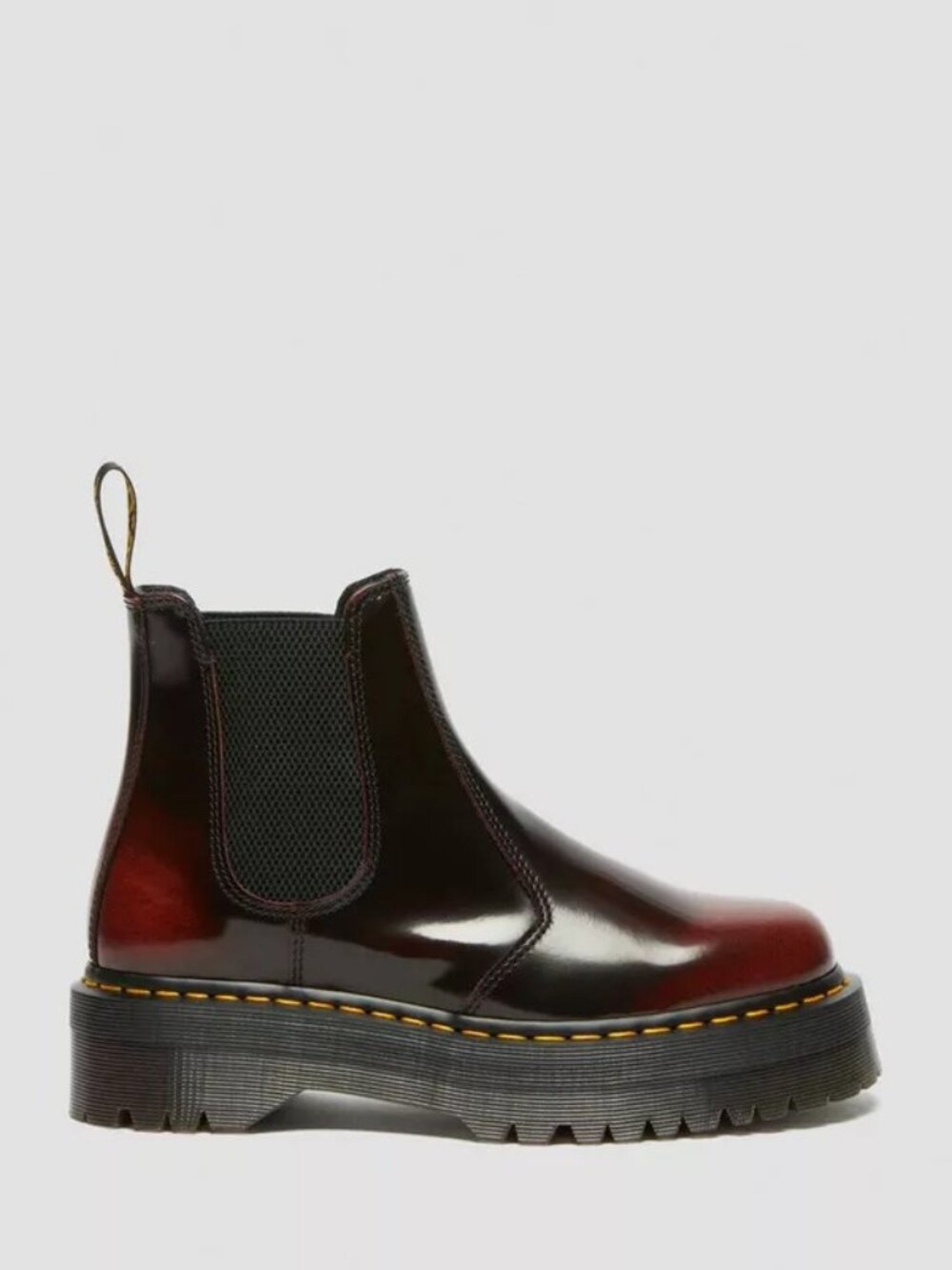 Dr. Martens 2976 Quad Chelsea Boots